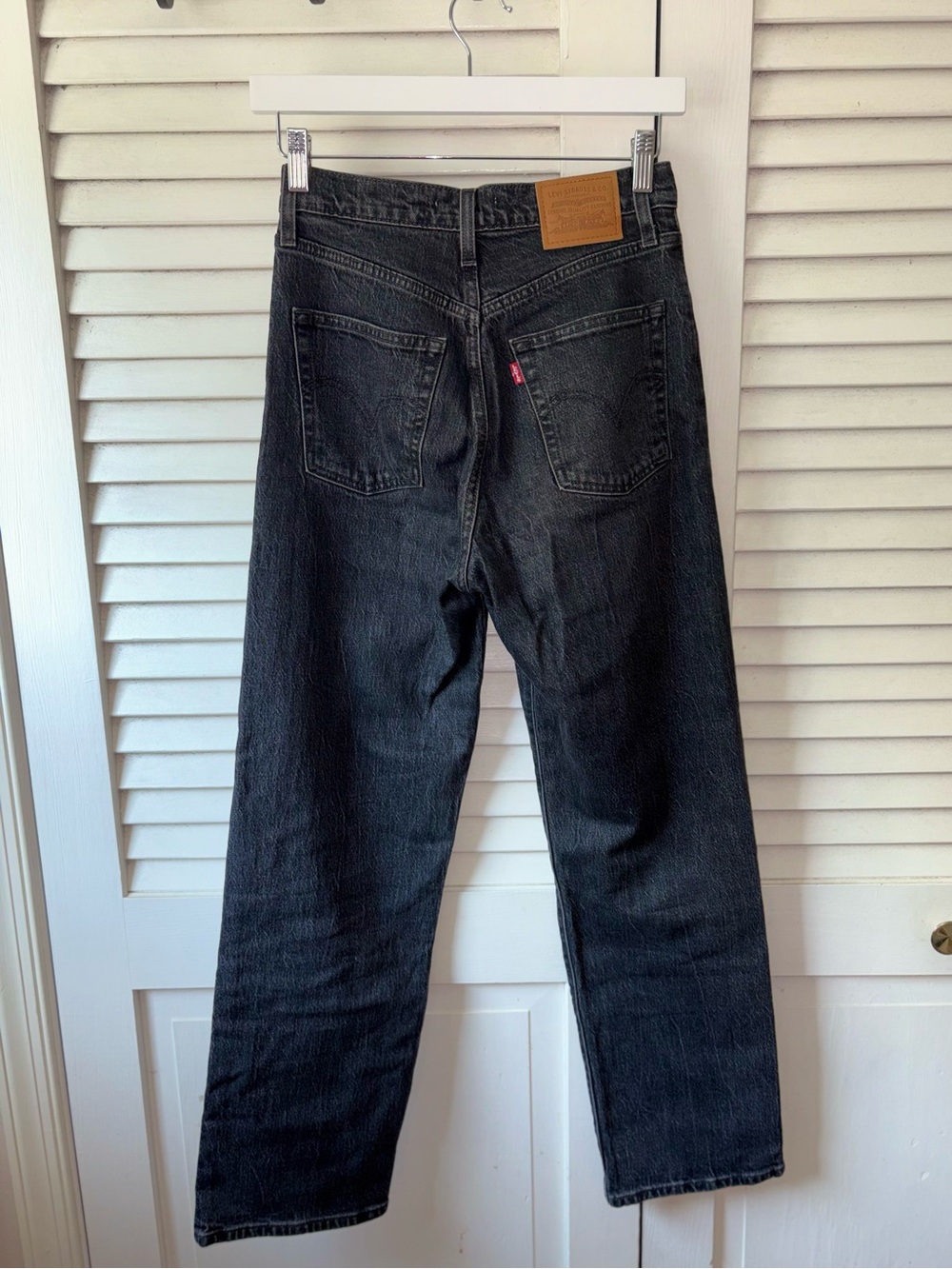 Levi's Premium Ribcage Straight Ankle Jeans 25 Black Wash Button Fly High Rise - Picture 4 of 7